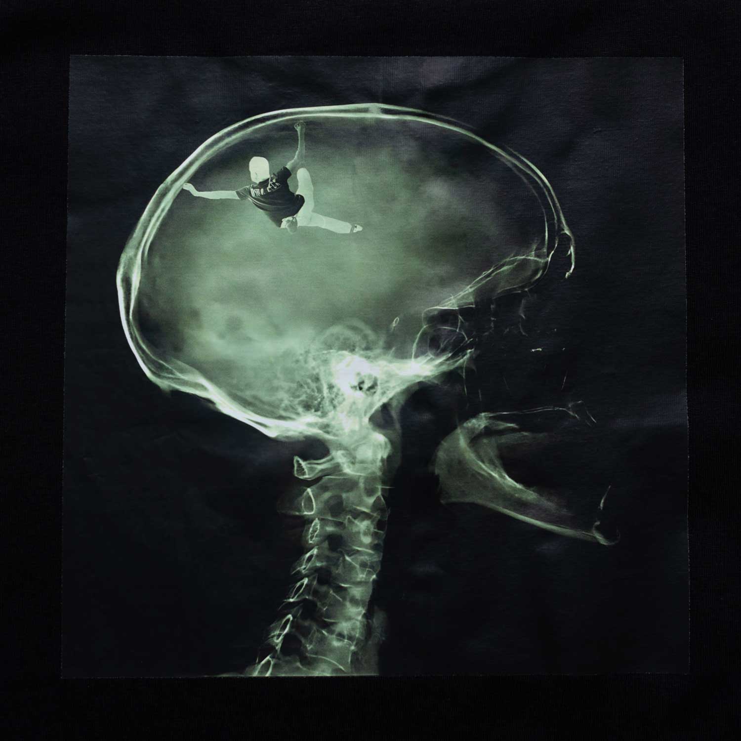 CLIMBING ON MY MIND Tee