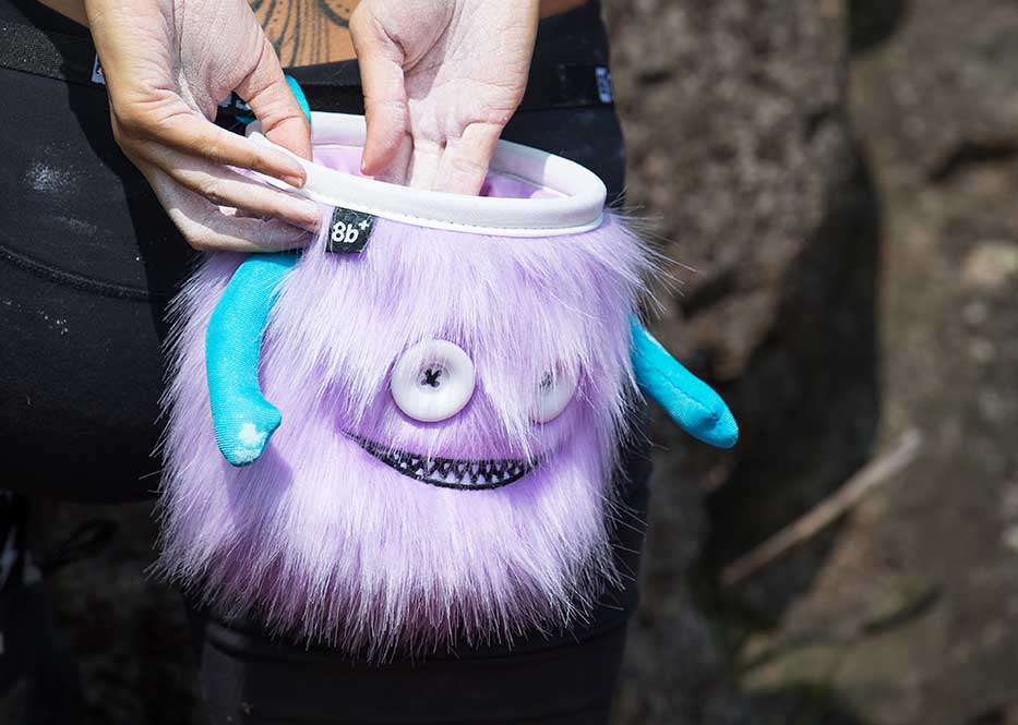 lilly❤︎ VOCALOID Lily from anim.o.v.e 1/8 Scale PVC Figure, Figures